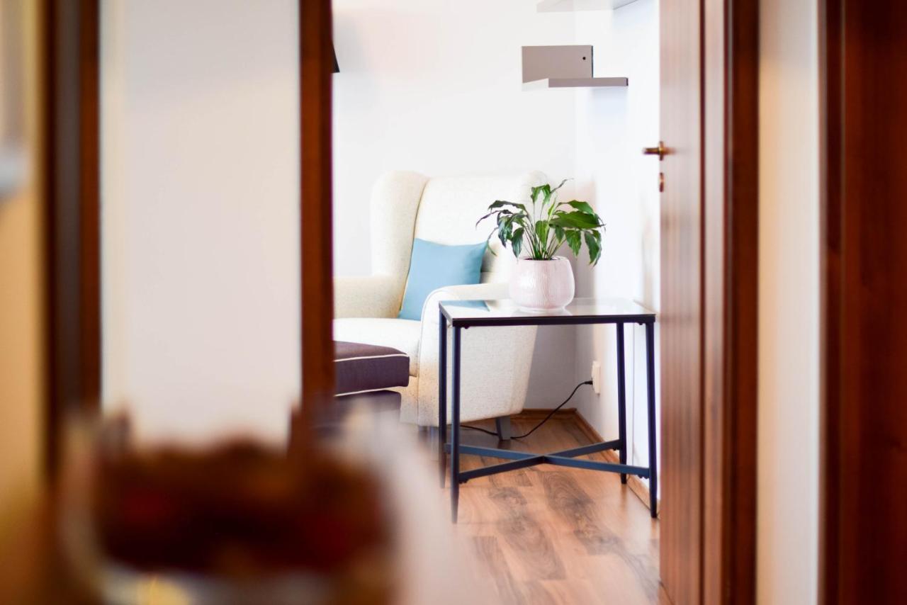 Cabrio Apart Hotel Cluj Napoca Bagian luar foto