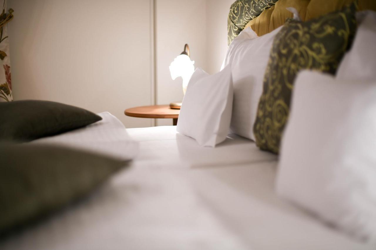 Cabrio Apart Hotel Cluj Napoca Bagian luar foto